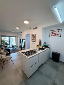 *TLV Luxury 2BR | Free Parking & Mamad |*Safe Room - Image 5