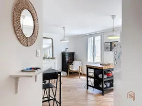 Downtown - Spacious - 6 min from St-Charles - Image 3