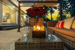 Niagara Farmhouse Retreat | Hot Tub - Arcade - Image 5