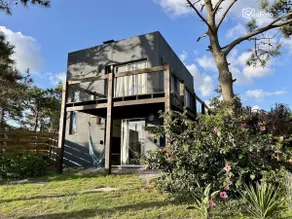 Iona Cabin - Image 2