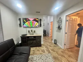 Orange Grove (North): 2 BR/1Bath/Full kitchen - Image 4