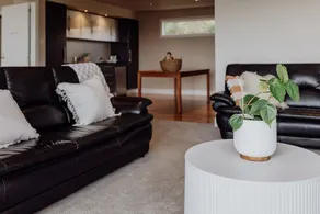 Haven on James - Luxurious Ocean Vista - Image 4
