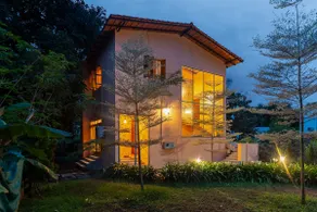 Secret Tuscan Garden - Image 2