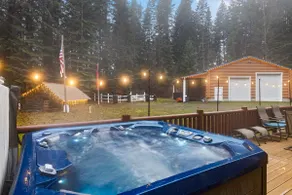 Hawthorn Cabin - Image 3