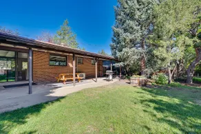 < 3 Mi to Pearl St: Home w/ Large Yard in Boulder - Image 3