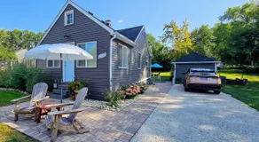 Comfort, just off the lake - Image 2
