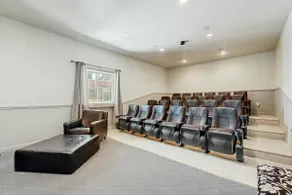 Lakefront home with gym, game room, home theatre, & private beach with boathouse - Image 2