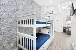 Fully Renovated Aruba Bay Condo, 2 Heated Pools - Image 4