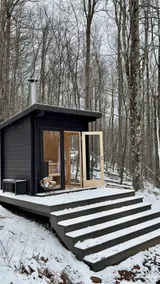 Stylish Mountain Retreat, 22 Acres, Outdoor Sauna - Image 4