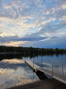 Cozy Cottage Escape on the Water - Image 2