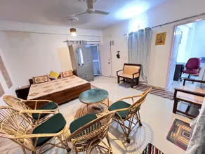 Hillside Mornings • Cozy 1 BHK+ Space Near AIIMS - Image 2
