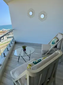 Apartment in Playas, ocean view, swimming pool - Image 4