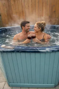 Hot Tub/Fire Pit/House- Great Location- Blue Coral - Image 4