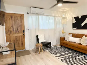 Updated 2 bedroom 1 bath apt 1 mile from HWY 99 - Image 4
