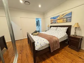 Quiet & Modern 3-Bedroom House - Image 4
