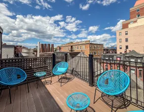 (5G2) Beautiful Duplex, W/D, Roof Deck! Sleeps 7! - Image 2