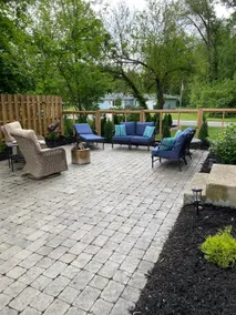 Newly Remodeled! 3 bed 2 bath. CLEAN <5mi to ND! - Image 2