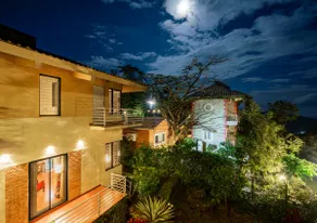 Koya 2bhk cozy villa with private garden and patio - Image 2
