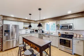 Charming 3BR Dog Friendly | Balcony | W/D - Image 2
