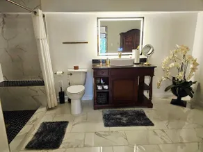 Luxe Studio Apartment in the Burbs w/ Wooded Lot - Image 2