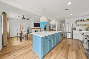 Spectacular Coastal Farmhouse 4BR in Ocean Beach! - Image 3