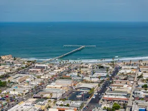 Spectacular Coastal Farmhouse 4BR in Ocean Beach! - Image 5