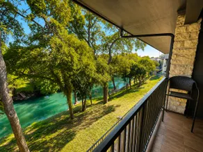Comal Riverfront | Across from Schlitterbahn | 2BD - Image 5