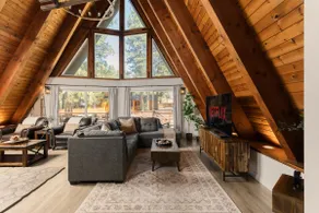 Cresta Chalet | hot tub, game room + firepit - Image 3