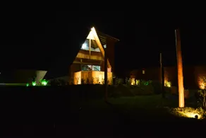 MW CHALET with Jacuzzi in a condominium with a dam - Image 2