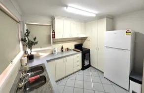 Kennington Two/2 Bedrooms/1 King bed/6 beds/pets - Image 3