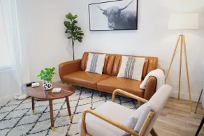 Cozy King Bed Suite | Near Shopping & DT Visalia - Image 2