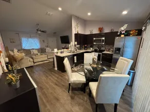 The Suburbs Home - Image 5
