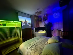 L’Oasis - Spa, Sauna & Private Parking - Image 3