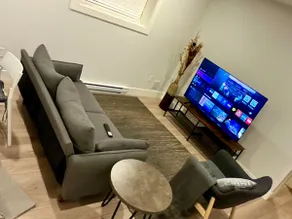 Home Sweet Home - Modern Suite - Image 3