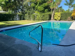 Million$ Villa Heated Pool BEACH+ 2 car garage - Image 3