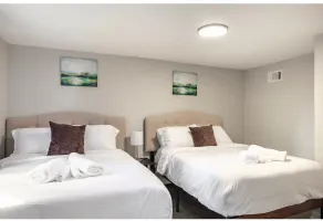 Modern Stay 5 BR ATL Retreat Near Airport/Stadiums - Image 5