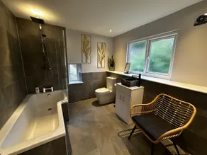 Cosy Victorian Cottage in Crowborough with Log Burner and parking - Image 3