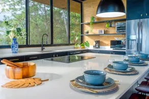 The Crystal House: Luxury Modern Wood Cabin - Image 3