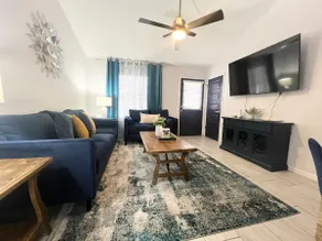 2 KING beds near Westgate and Casino! - Image 2