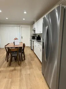 Houston Condo perfectly located - Image 3