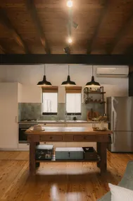 Orcades & Karoa: Luxurious light filled loft - Image 5