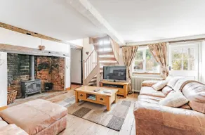 Hitchens Cottage - Image 3