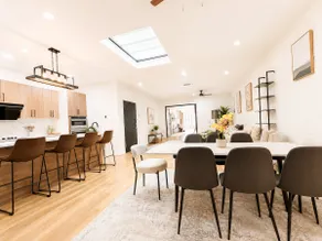 Nolita 2500 Square feet Loft with 6 BR 2BA - Image 4
