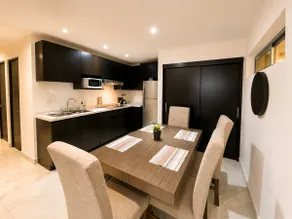 Amazing apartment with pool! - Image 3