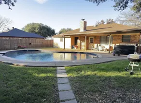 Cheerful Home w/ Private Hot Tub, Big Fenced Yard, & Pool.  Pet Friendly! - Image 2