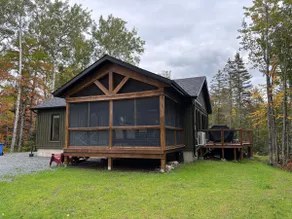 Poplar Retreat - with hot tub. - Image 2