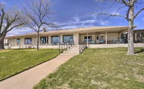 Gorgeous Lake Nasworthy home with views! - Image 5