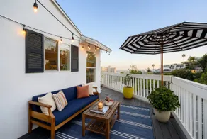 Light Filled Artist Bungalow | Hollywood Hills - Image 2