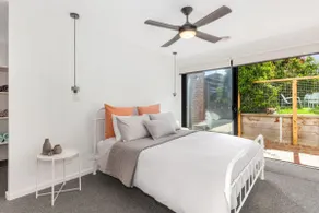 Sunset Shack OG Guest Fave, Dog Friendly, Modern - Image 3