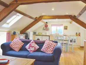 Stable Cottage - Image 3